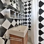 Appartement Buda Batthiany Square, 6 Budapest