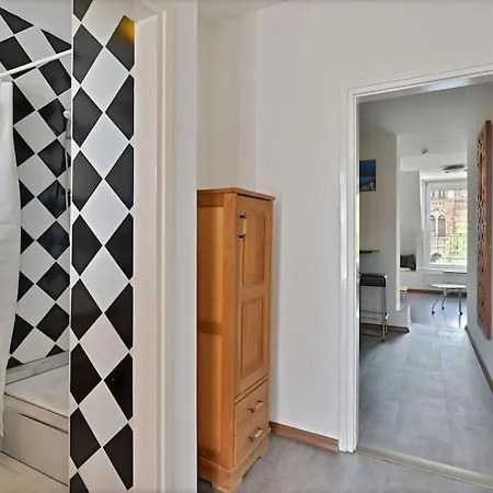 Buda Batthiany Square, 6 Apartment *